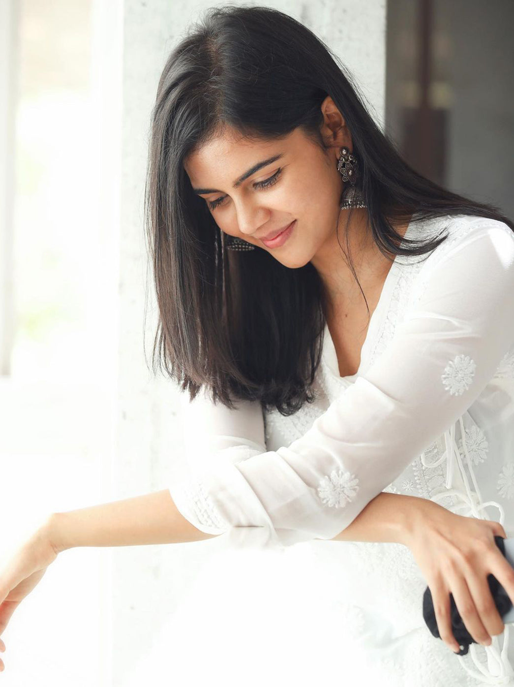 Kalyani Priyadarshini Jaanvi Georgette Chikankari Angrakha - White