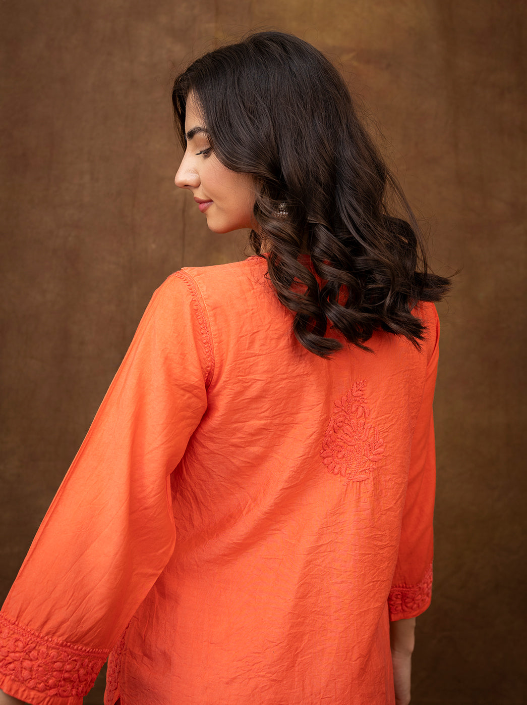 Front view of Kriti Chanderi chikankari kurta set with dupatta highlighting premium fabric texture and handcrafted embroidery