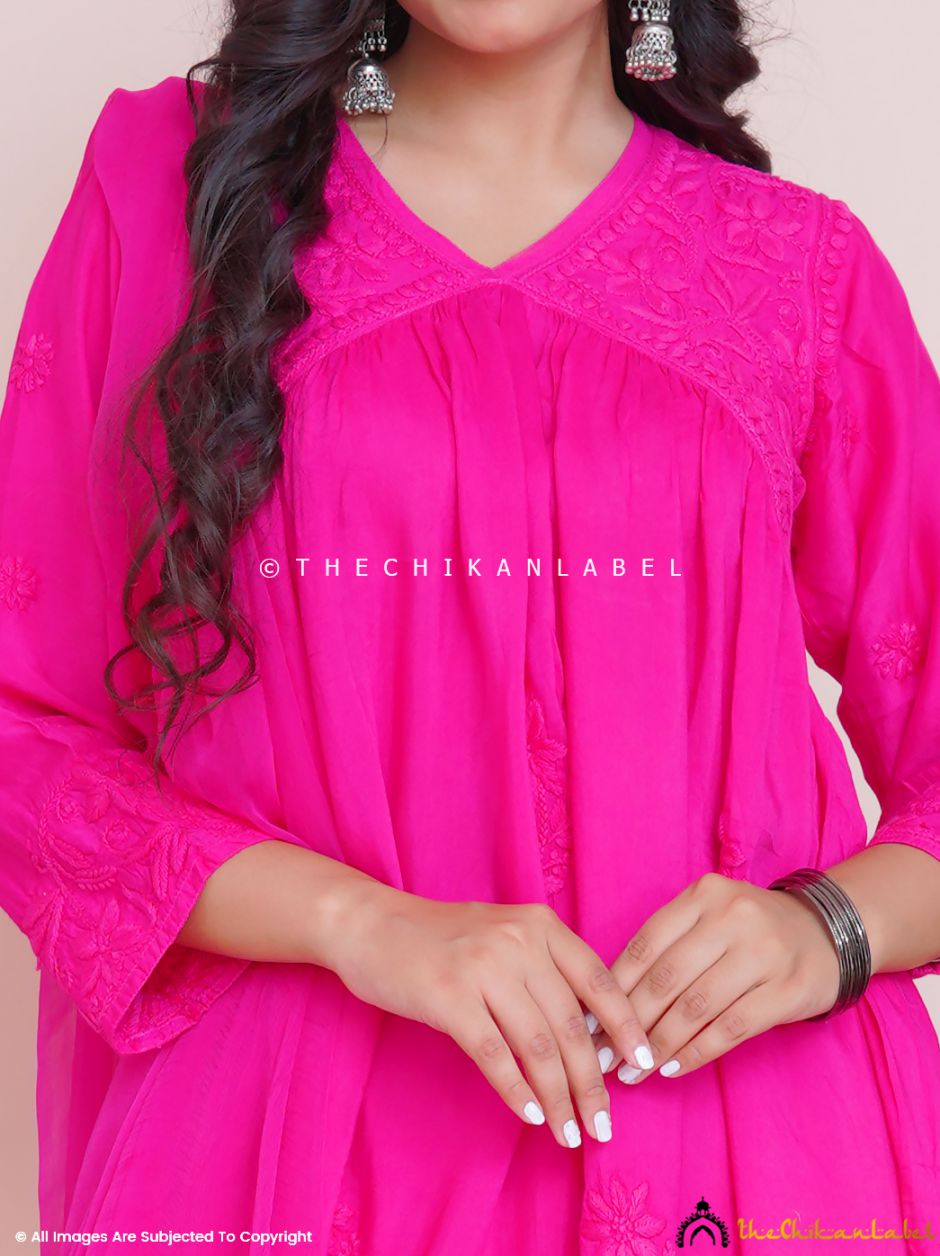 pink chikankari kurti pant set with dupatta in muslin fabric for women, Lucknow chikankari kurta set