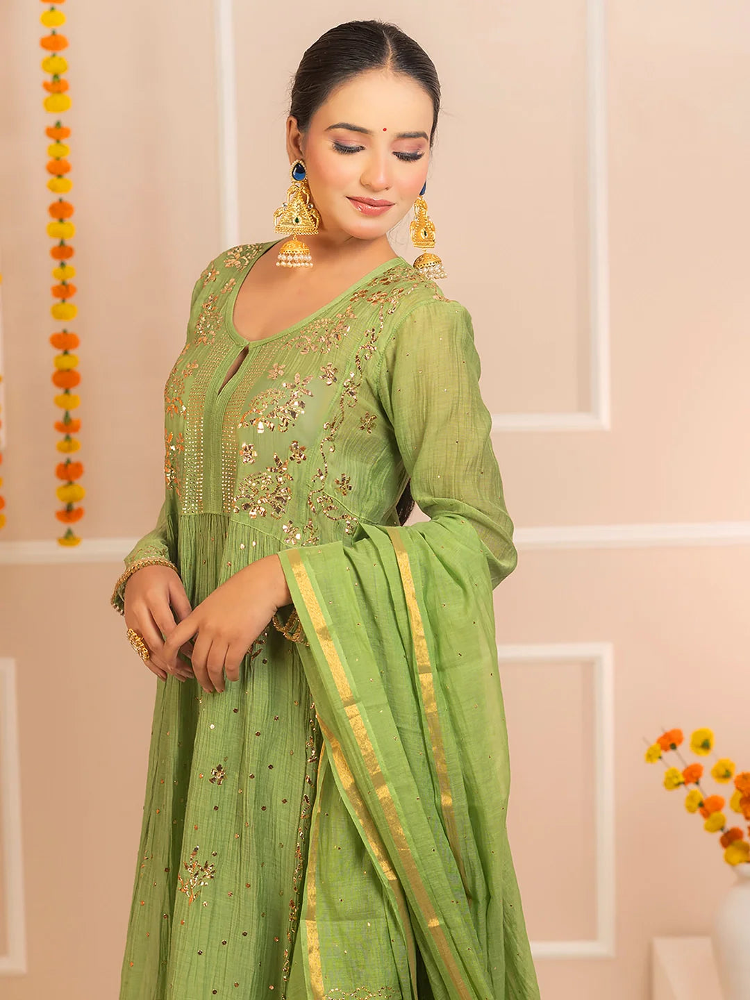 Rang-E-Tyohaar Mul Chanderi Chikankari Kurta Set - Green