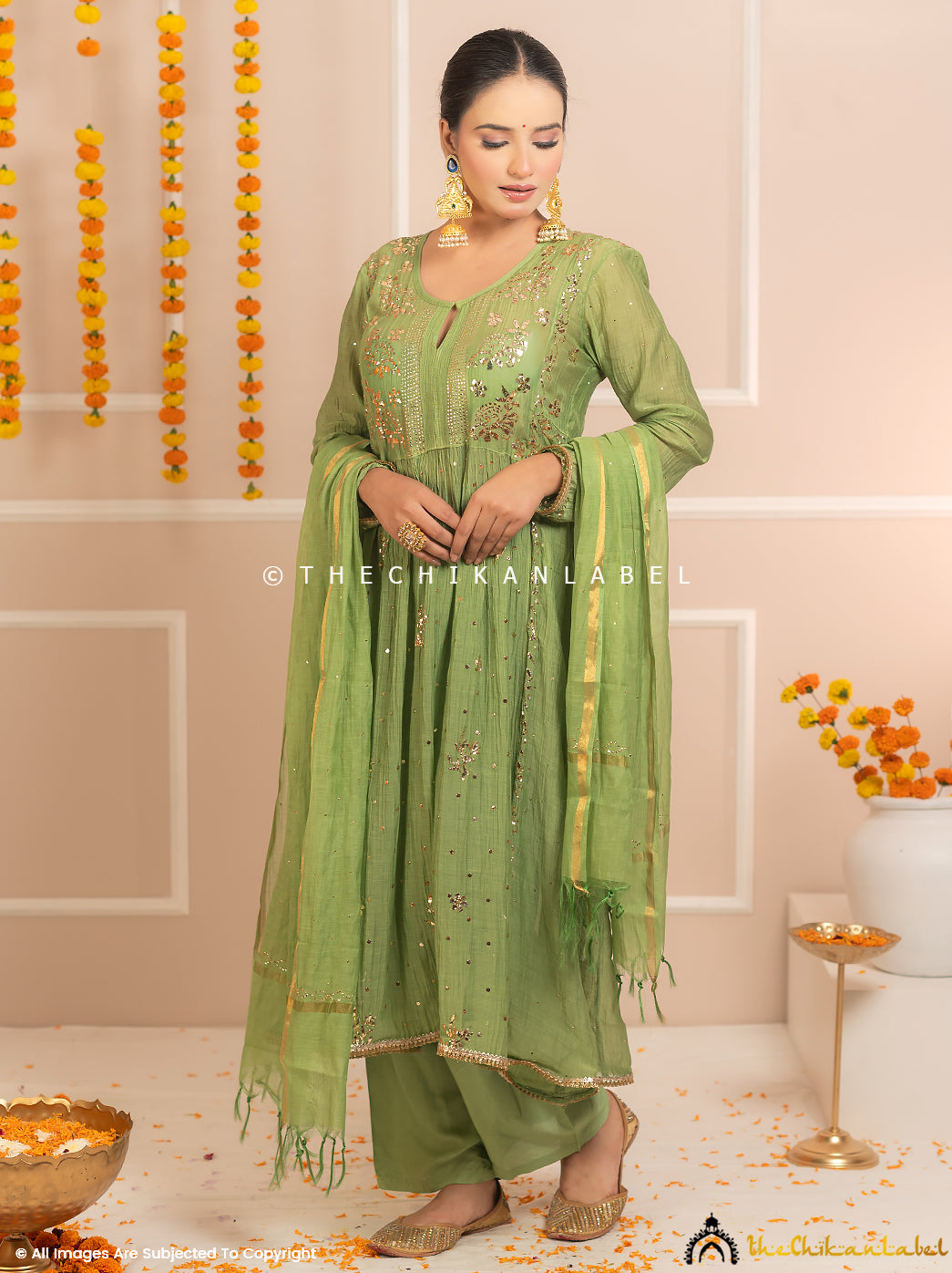 Rang-E-Tyohaar Green Mulmul Chanderi Chikankari Kurti Set