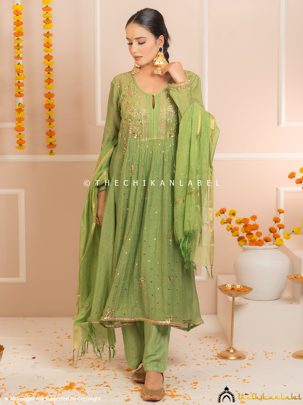 Rang-E-Tyohaar Green Mulmul Chanderi Chikankari Kurti Set