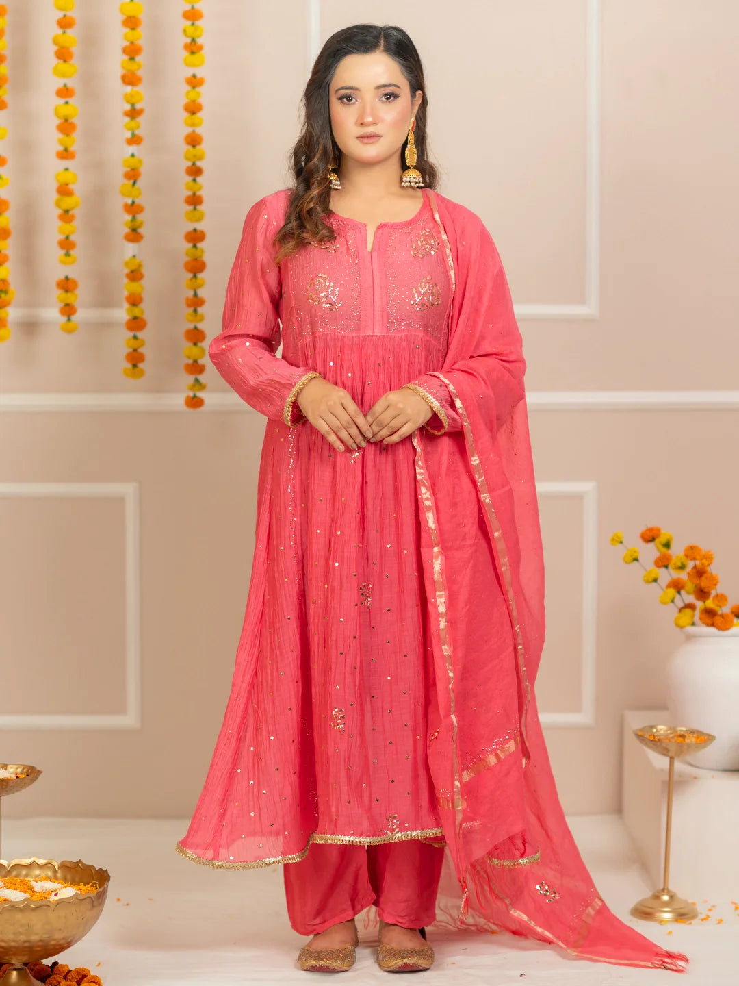 Rang-E-Tyohaar Mul Chanderi Chikankari Kurta Set - Peach
