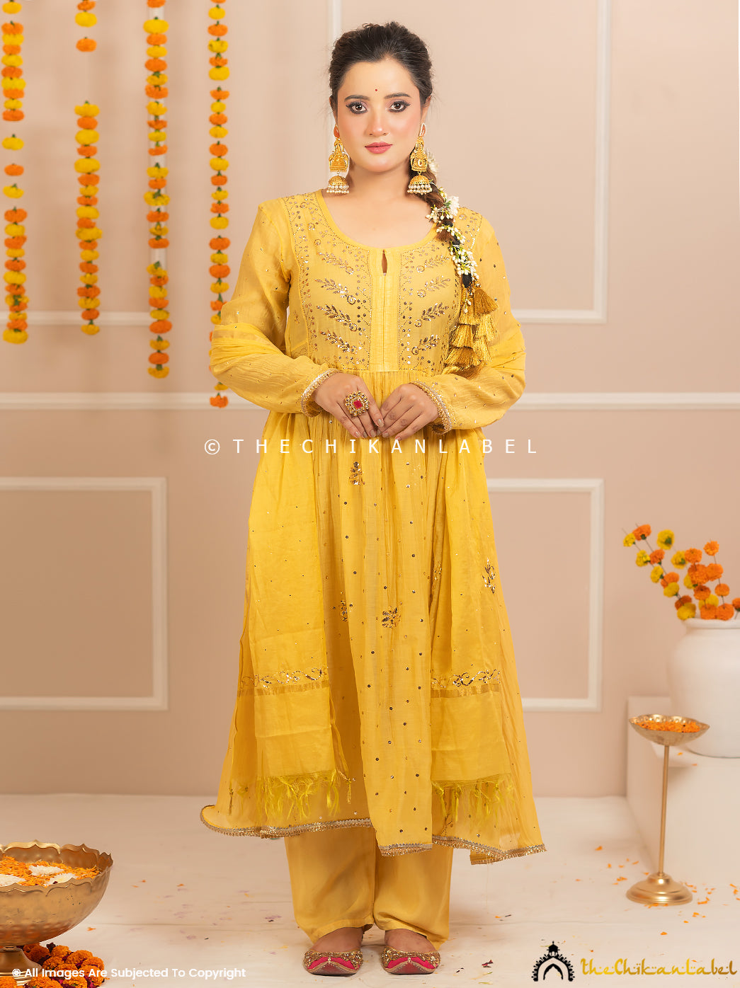 Rang-E-Tyohaar Yellow Mulmul Chanderi Chikankari Kurti Set