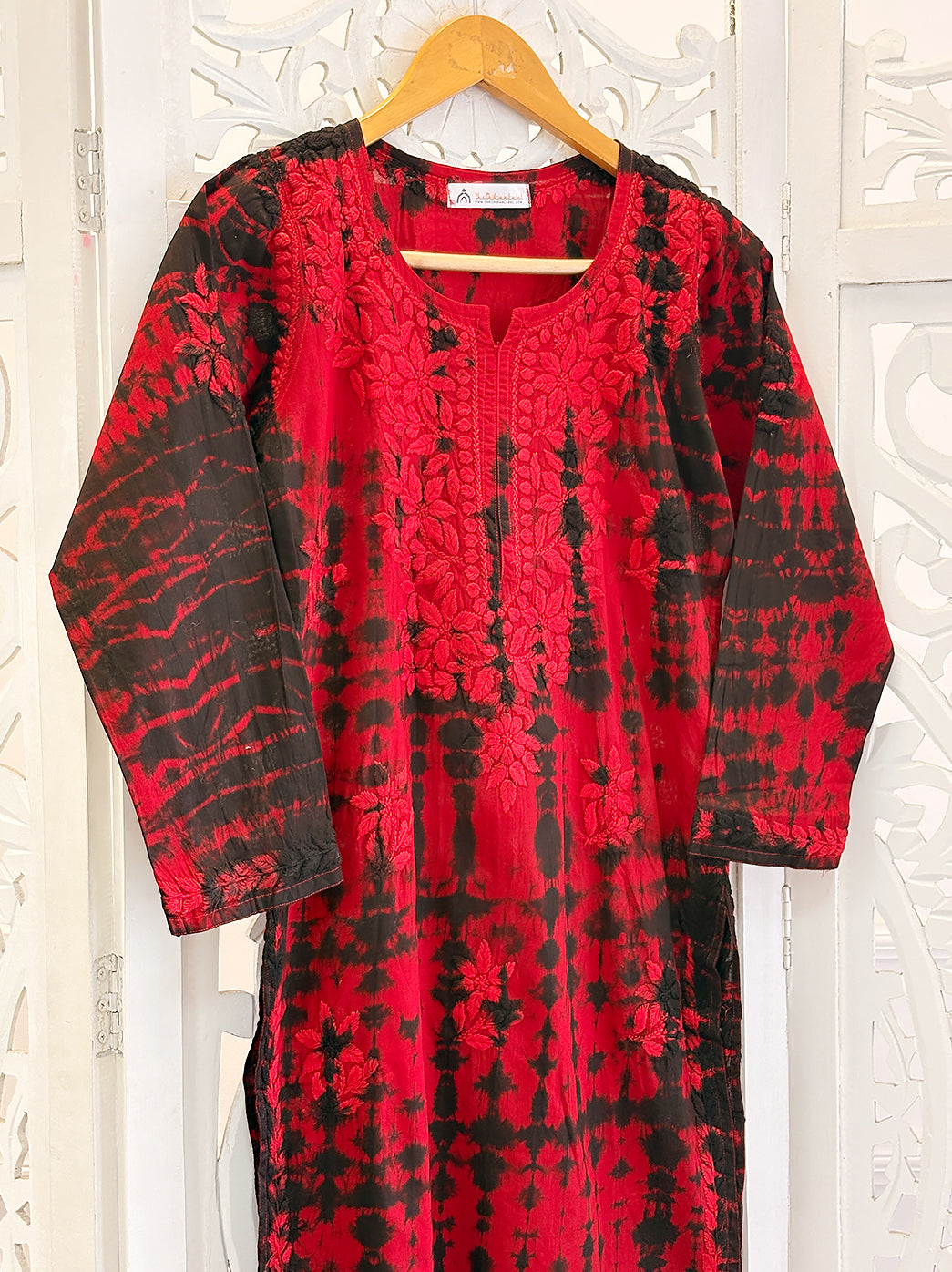 Red Tie And Dye Cotton Chikankari Straight Kurti