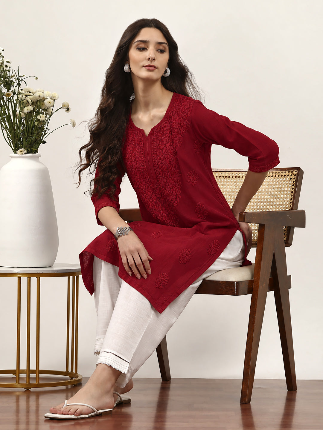 Women’s Chikankari straight kurta made with comfortable rayon fabric and detailed floral embroidery, suitable for office wear, casual outings and festive styling