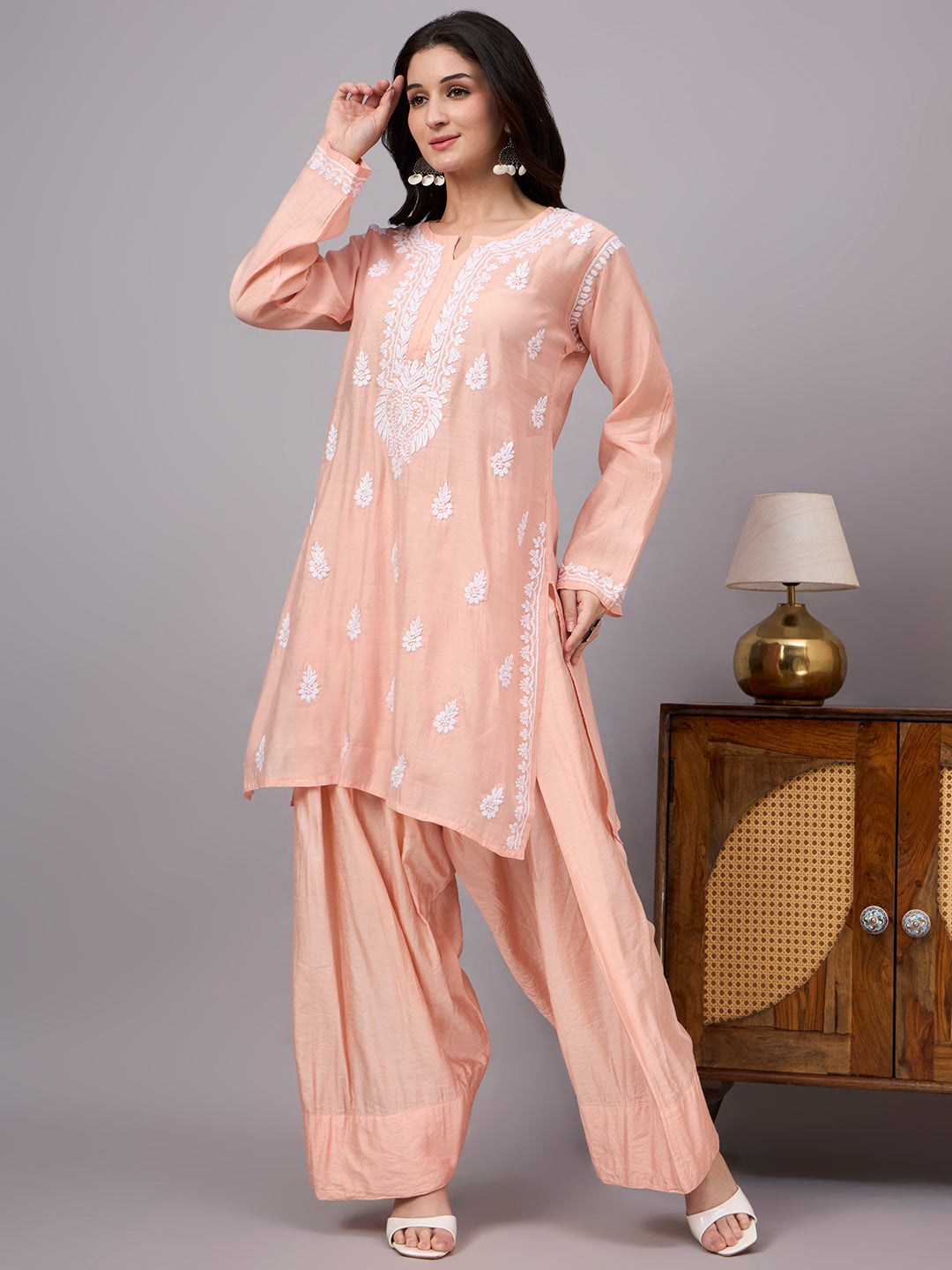 Chanderi Chikankari Kurta Farshi Set showcasing heritage craftsmanship with beautifully embroidered kurta and flowy Farshi Salwar