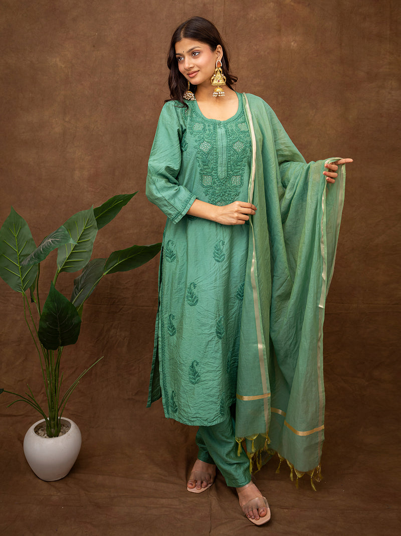Traditional Indian kurta set with dupatta featuring authentic hand chikankari embroidery and timeless festive appeal