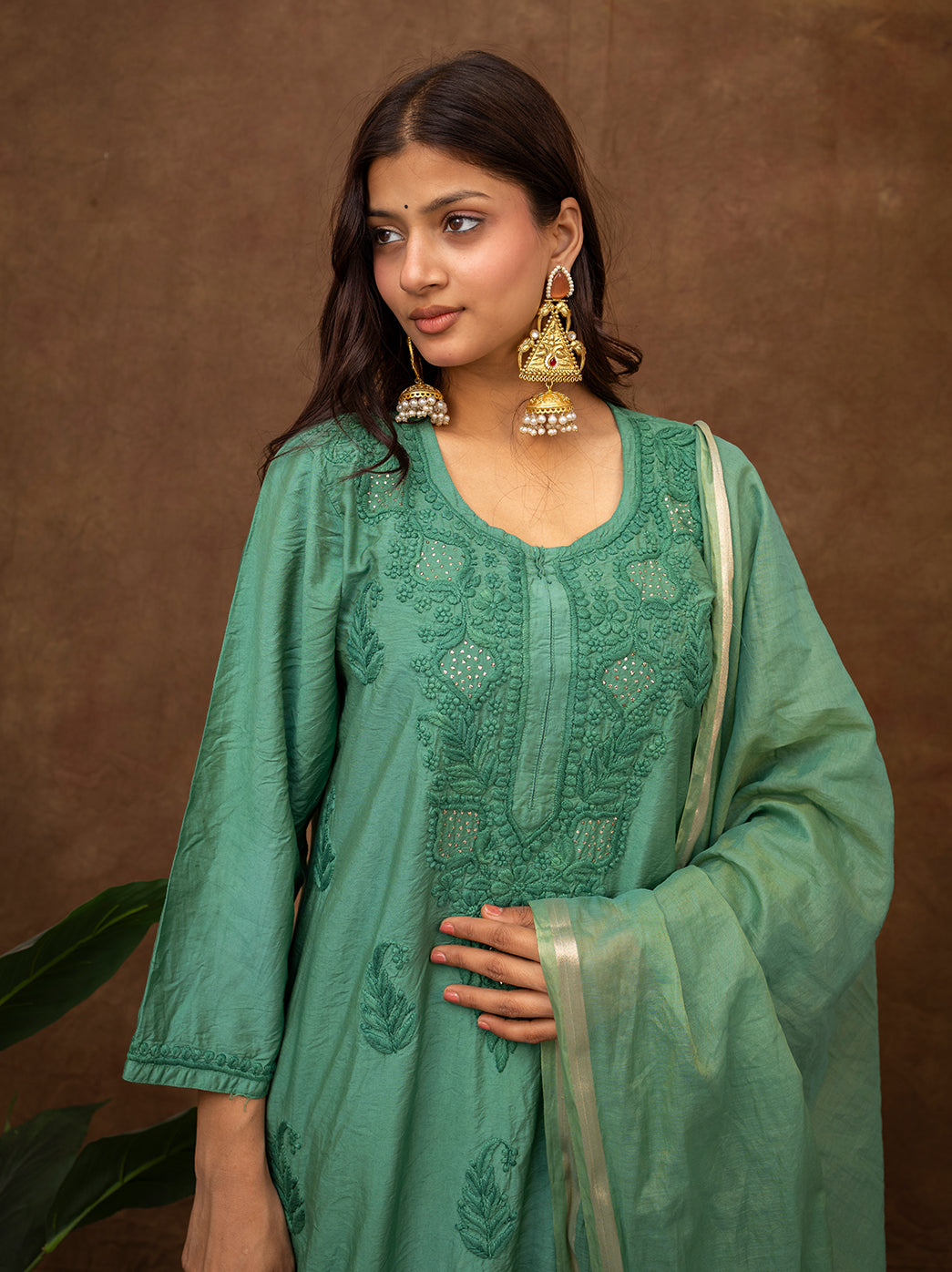 Traditional festive chikankari kurta set with dupatta featuring fine hand embroidery and elegant ethnic styling
