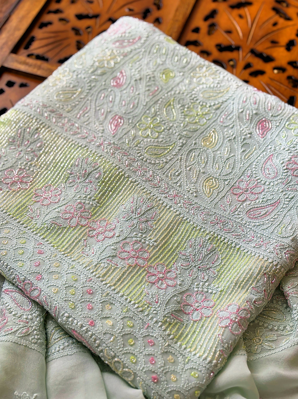 Zaria Viscose Chikankari Kurti Piece with Dupatta - Green