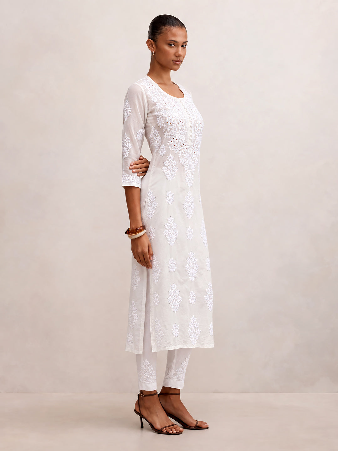 Aniya Chanderi Chikankari Straight Kurti - White