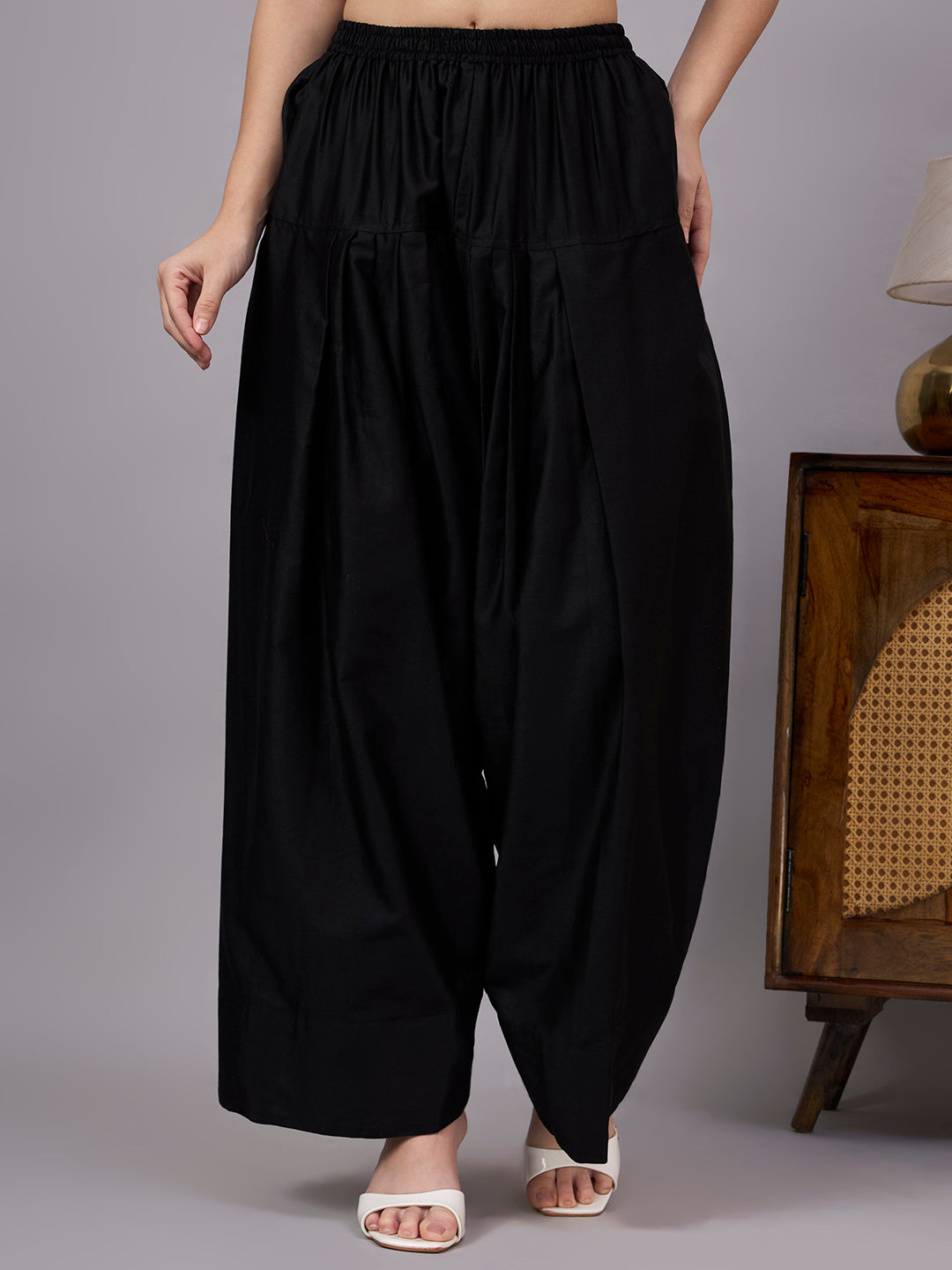 Women Solid Loose Fit Cotton Farshi Salwar - Black