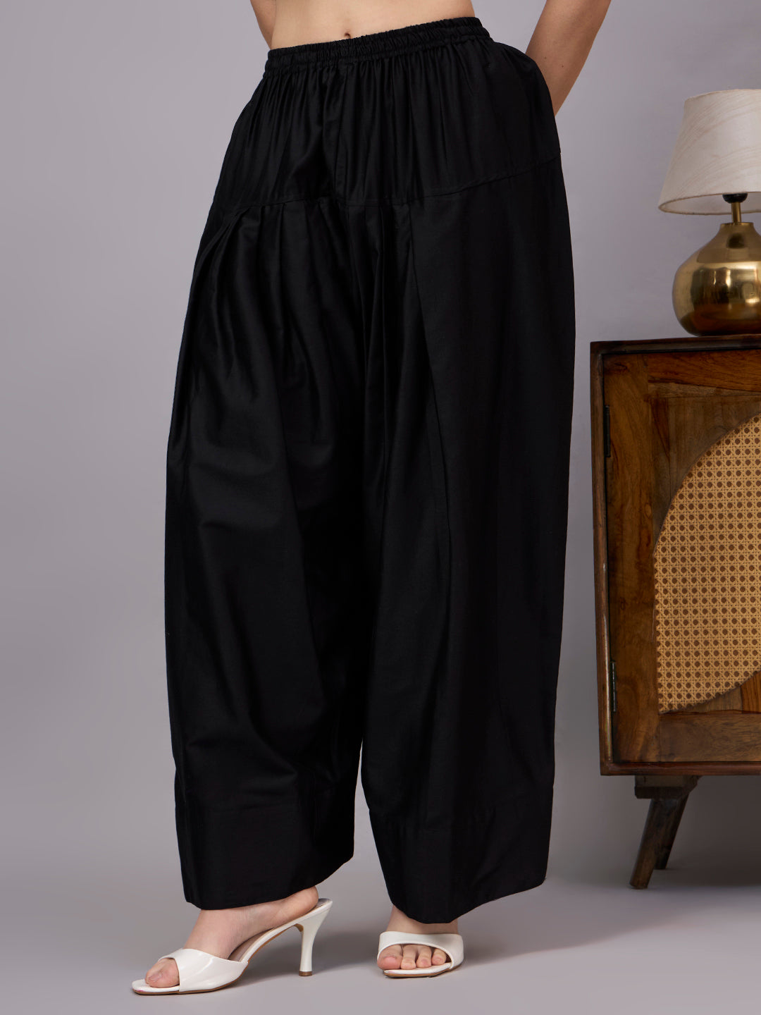 Women Solid Loose Fit Cotton Farshi Salwar - Black