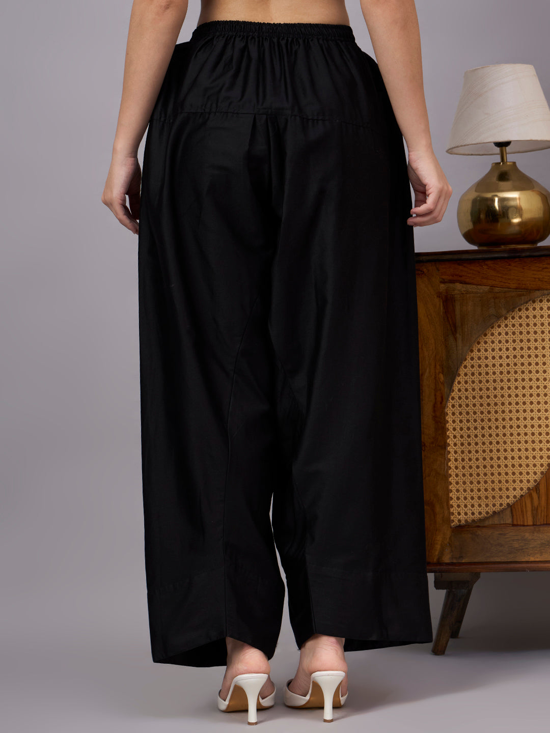 Women Solid Loose Fit Cotton Farshi Salwar - Black