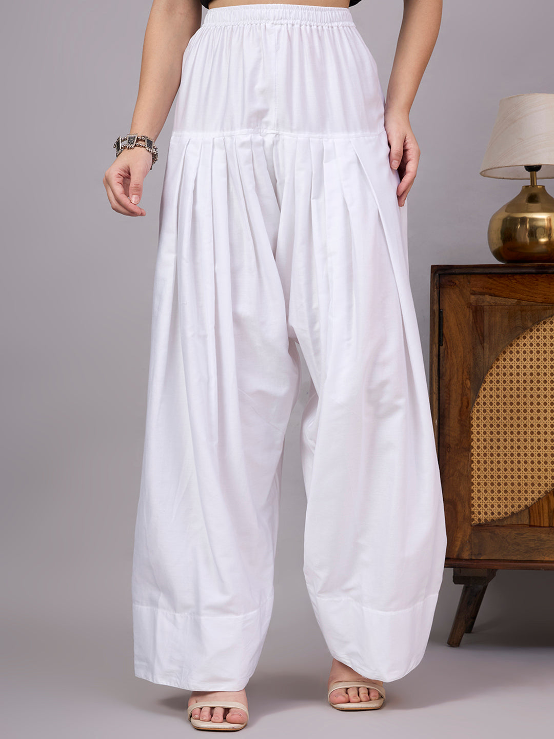 Women Solid Loose Fit Cotton Farshi Salwar - White