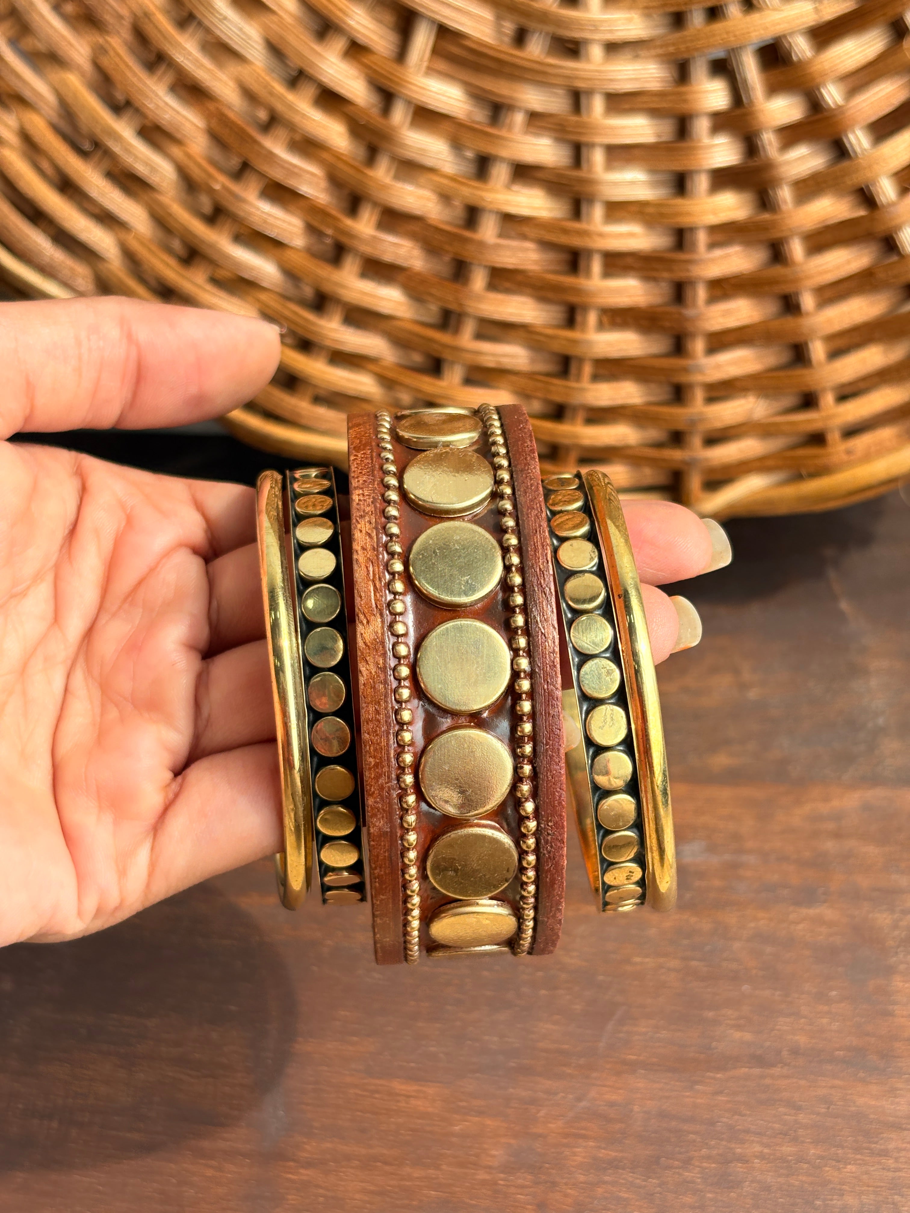 Aavya Brown Wooden & Antique Gold-Tone Studded Bangle Stack – Set of 5