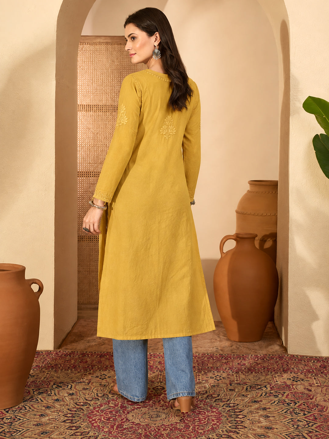 Zara Rayon Chikankari Straight Kurta - Mehndi Green