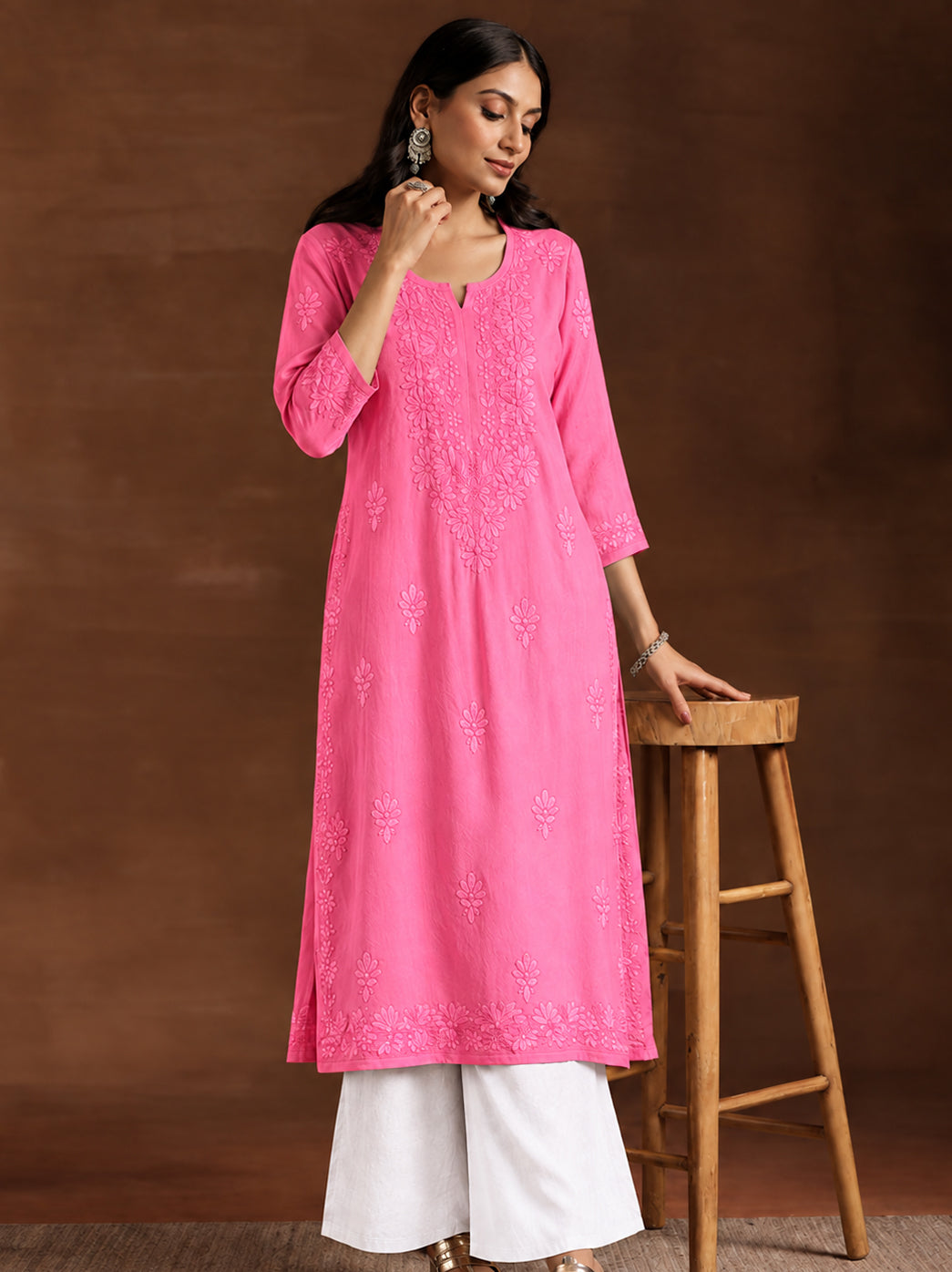 Zara Rayon Chikankari Straight Kurta - Pink