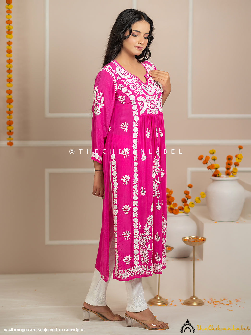 Zehnaseeb Rani Pink Crepe Straight Chikankari Kurti