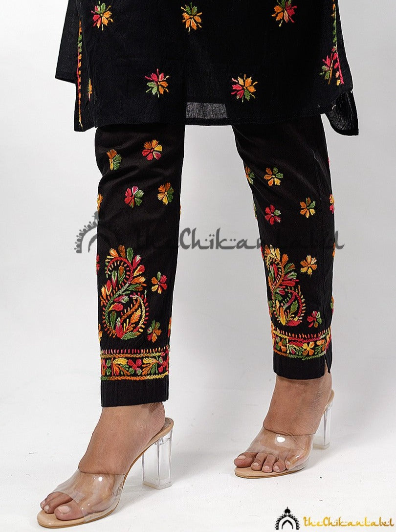 Pin by امت العزیز 🇵🇰 on TAILOR DESIGN | Women trousers design, Pants  women fashion, Kurti designs party wear