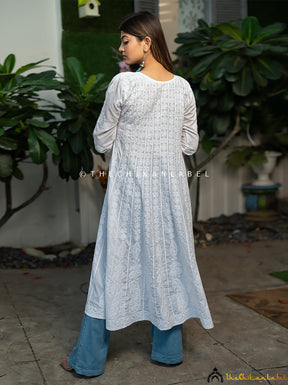 White Nayaab Chikankari Anarkali, Lucknow Chikankari Anarkali Handmade Kurti Kurta, White Chikankari Kurti, White Cotton Chikankari Anarkali 3 - Thechikanlabel